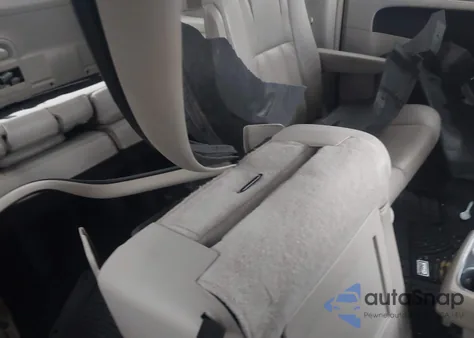 2012 Chrysler Town & Country Touring-L z USA, uszkodzony, nr VIN 2C4RC1CG0CR384269